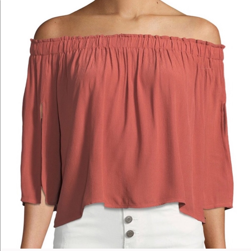 ASTR The label off the shoulder blouse